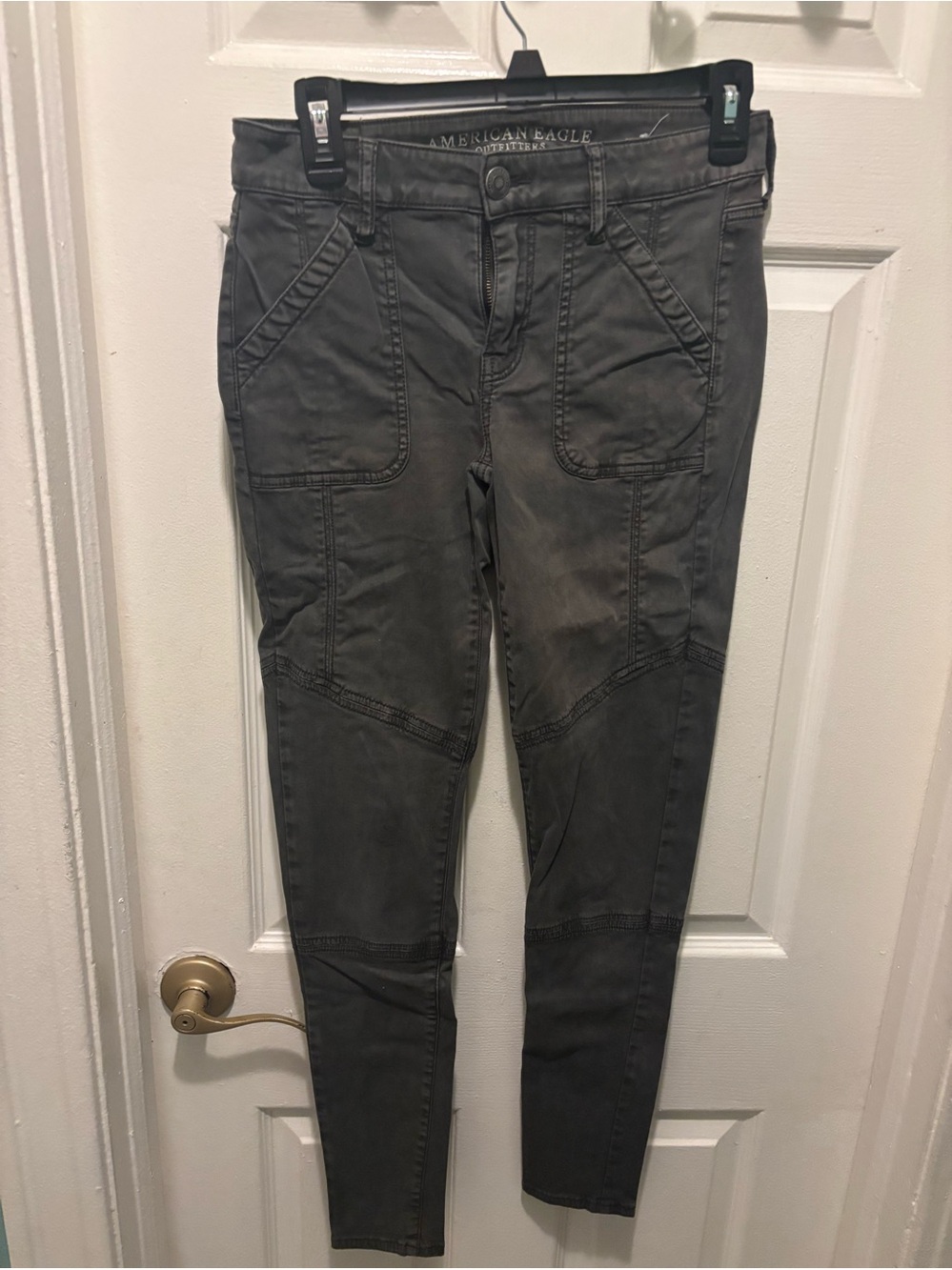 American eagle grey jean pants